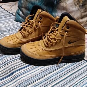 Nike High Top Work Boots